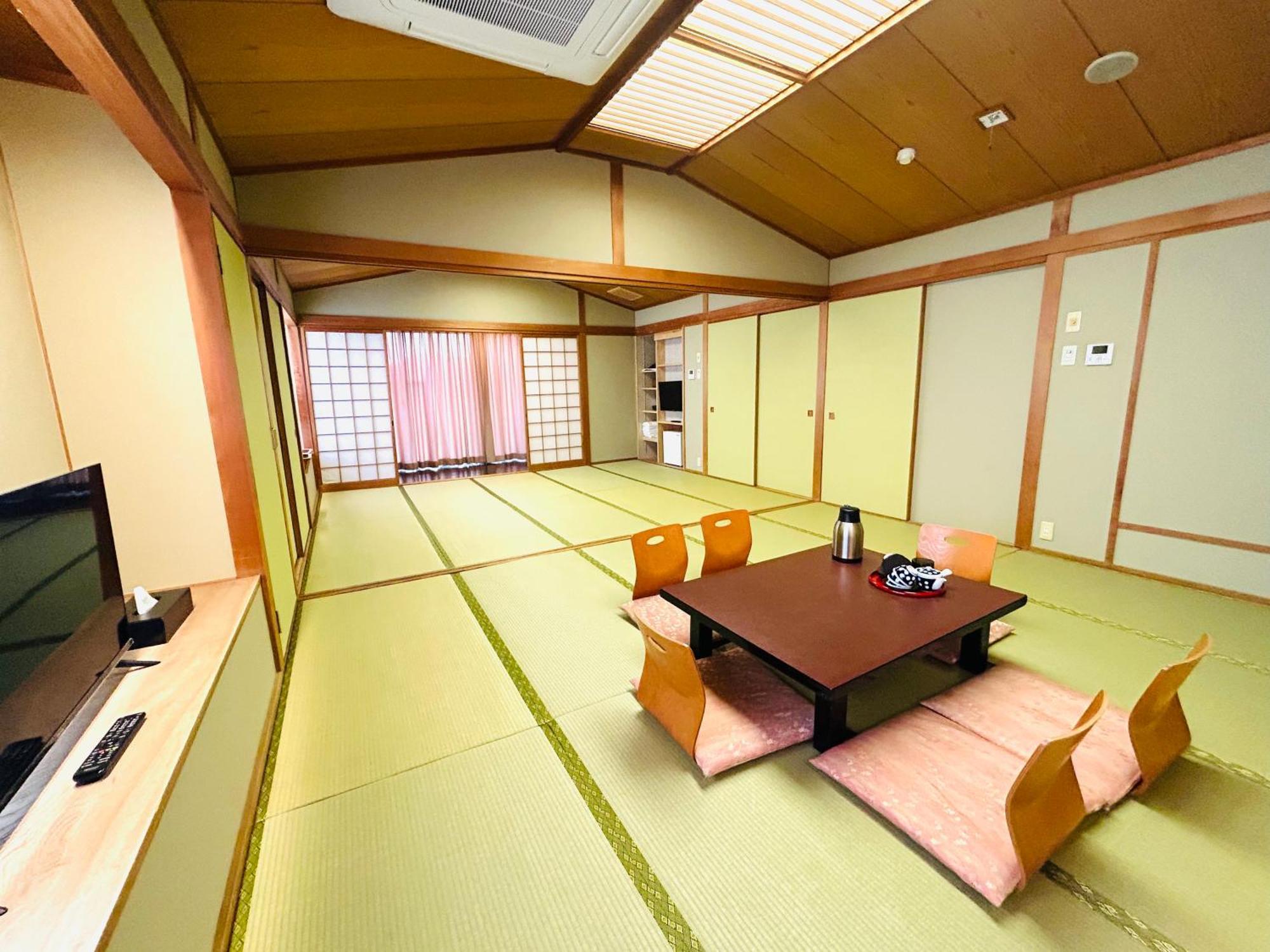 Hotel Takasago Kōchi Exteriör bild