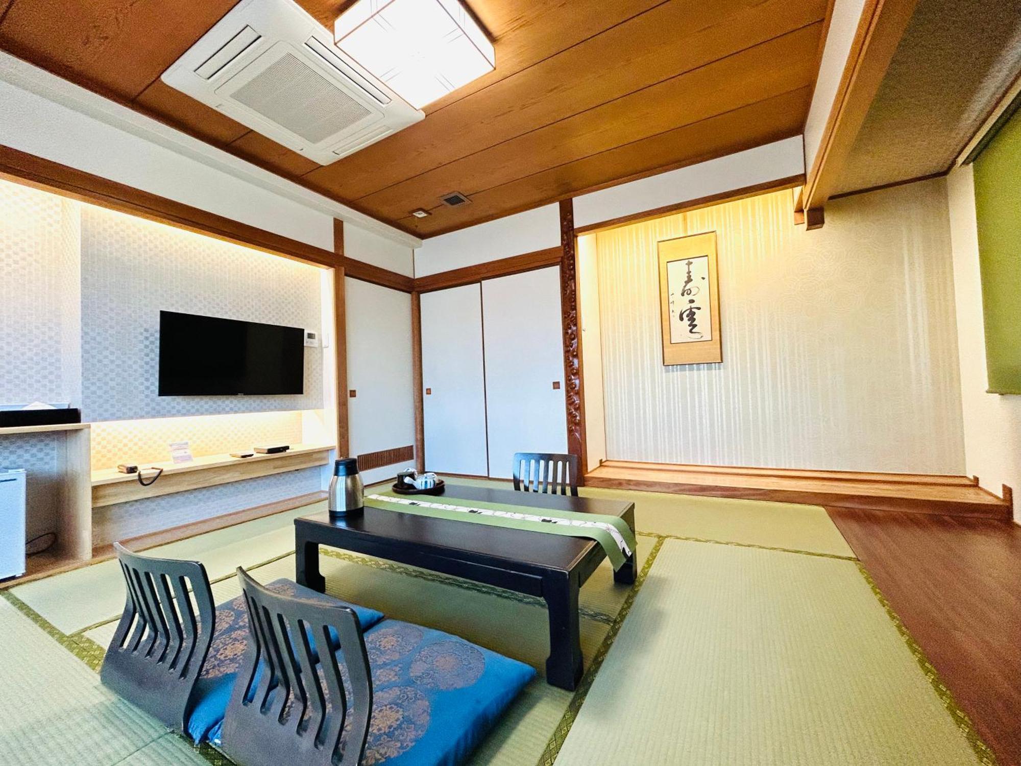 Hotel Takasago Kōchi Exteriör bild
