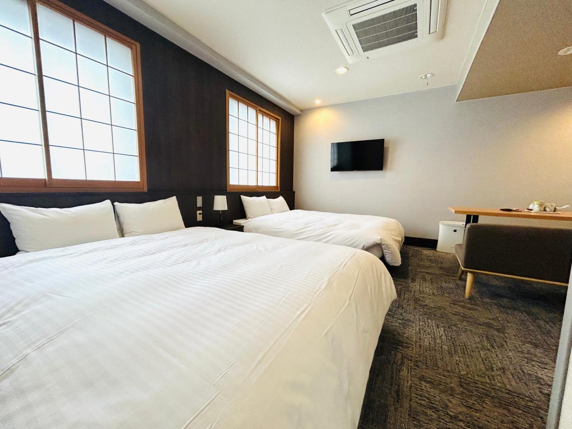 Hotel Takasago Kōchi Exteriör bild